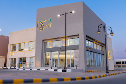 الواحدة 
عيادات أسنان تخصصية